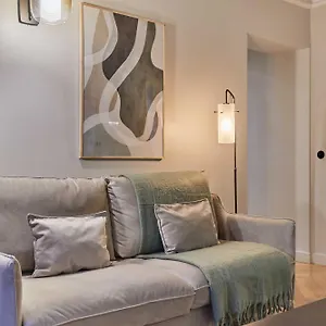 Appartement Cmg Batignolles/ Mairie Du 17ème, Paris